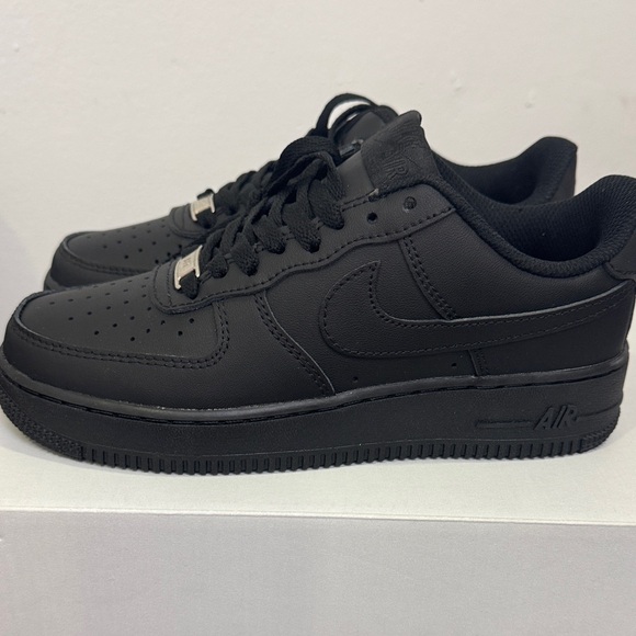 Kids Black Low-Top Sneakers - Comfortable Everyday Shoes - Picture 3 of 9